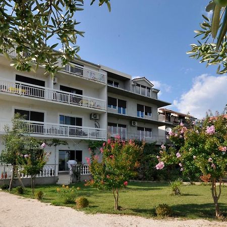 Apartmani Olive Trogir Exterior foto