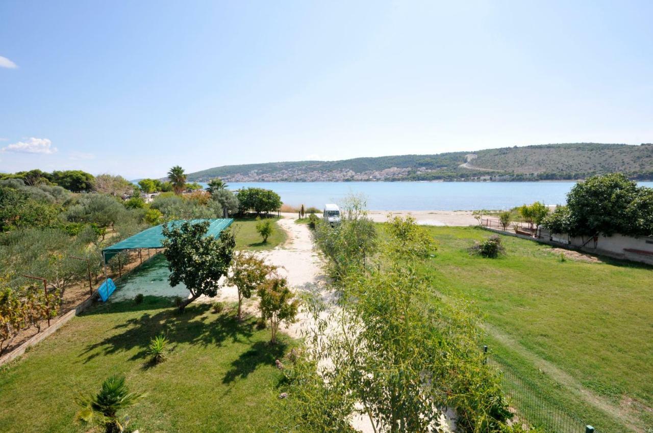 Apartmani Olive Trogir Exterior foto