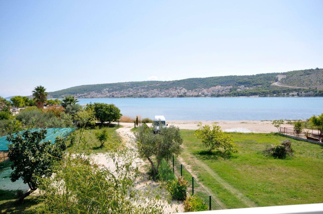 Apartmani Olive Trogir Exterior foto